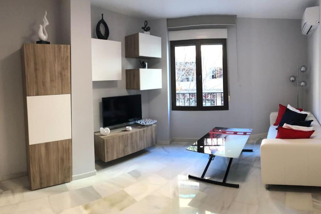 Apartamento Junto A Catedral Apartman Granada Kültér fotó